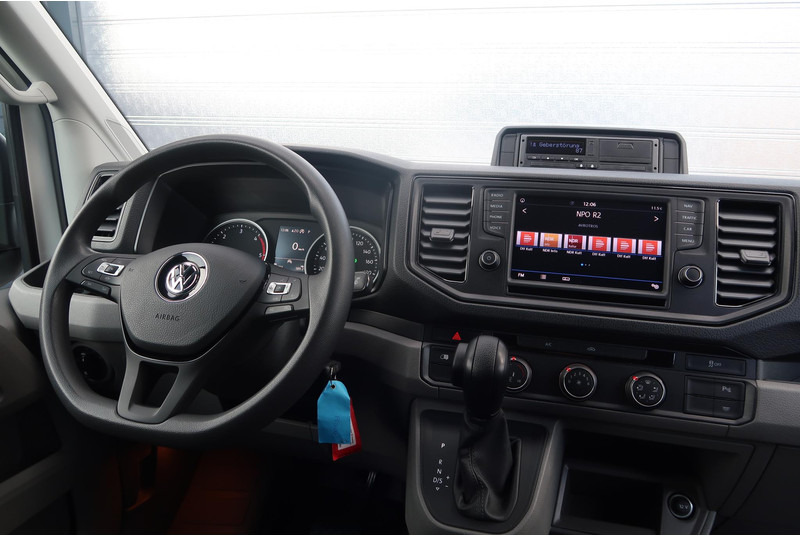 Volkswagen Crafter 50 2.0 TDI DL L3H2 3.5 T/ LED/ CAMERA/ NAVI/ CRUISE/ CLIMA/ DUBBEL LUCHT - Dubă: Foto 5 Volkswagen Crafter 50 2.0 TDI DL L3H2 3.5 T/ LED/ CAMERA/ NAVI/ CRUISE/ CLIMA/ DUBBEL LUCHT - Dubă: Foto 5