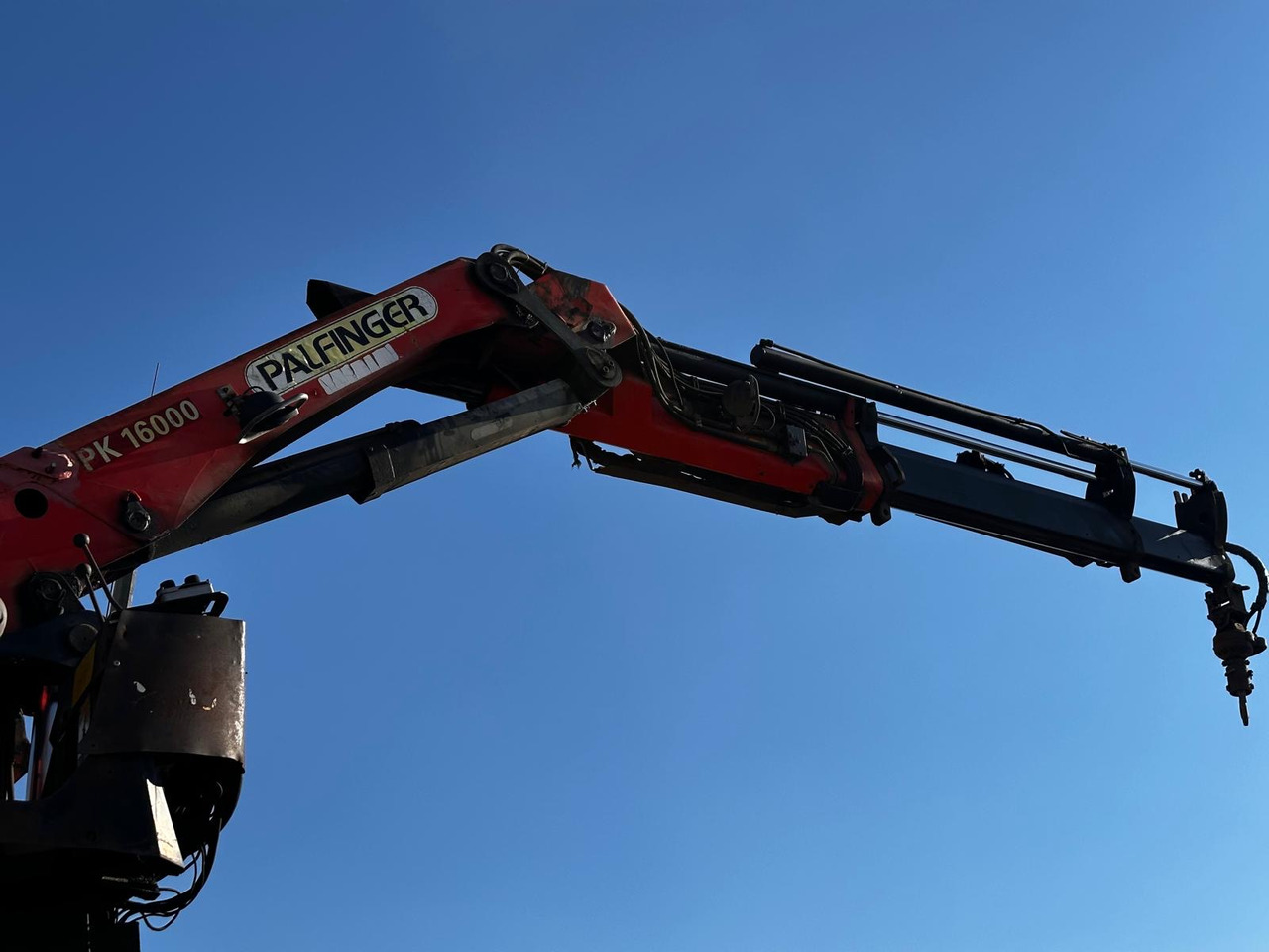 MAN F2000 26.413 Palfinger pk 16000 - Camion cu macara: Foto 5 MAN F2000 26.413 Palfinger pk 16000 - Camion cu macara: Foto 5