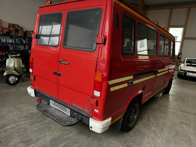 MERCEDES-BENZ T1 310 D Bremer Kombi Feuerwehr1. Hand... - Microbuz, Transport persoane: Foto 5 MERCEDES-BENZ T1 310 D Bremer Kombi Feuerwehr1. Hand... - Microbuz, Transport persoane: Foto 5