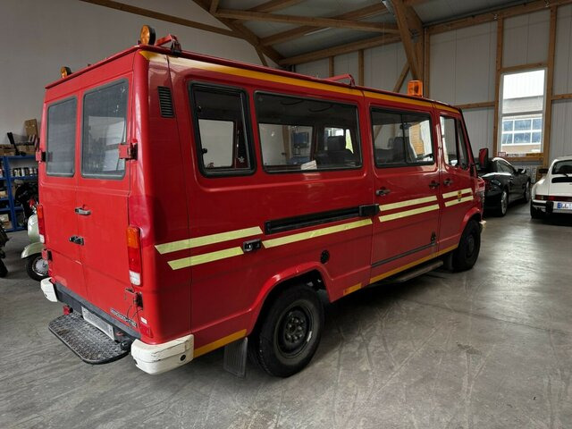 MERCEDES-BENZ T1 310 D Bremer Kombi Feuerwehr1. Hand... - Microbuz, Transport persoane: Foto 4 MERCEDES-BENZ T1 310 D Bremer Kombi Feuerwehr1. Hand... - Microbuz, Transport persoane: Foto 4