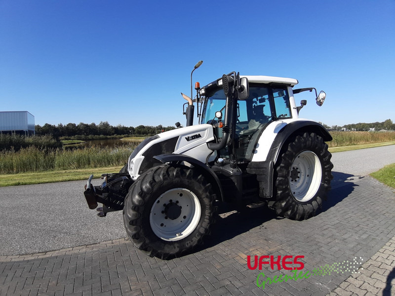Valtra N143 Direct TwinTrac - Tractor agricol: Foto 1 Valtra N143 Direct TwinTrac - Tractor agricol: Foto 1