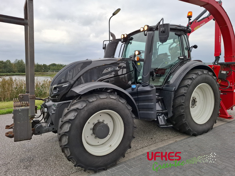 Valtra T 234 Direct TwinTrac - Tractor agricol: Foto 1 Valtra T 234 Direct TwinTrac - Tractor agricol: Foto 1