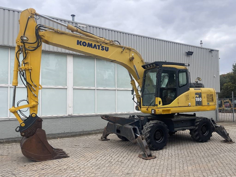 Komatsu PW 180-7EO 2009 - Excavator pe roţi: Foto 2 Komatsu PW 180-7EO 2009 - Excavator pe roţi: Foto 2