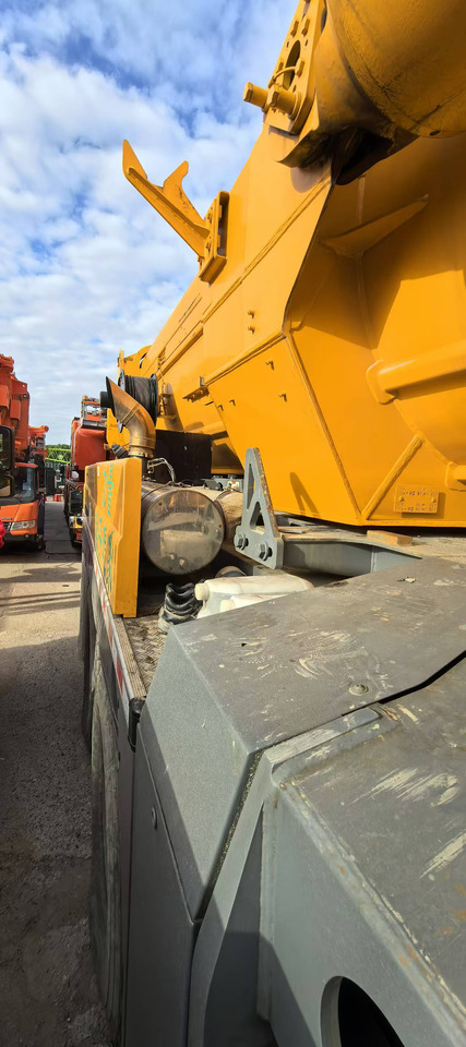 LIEBHERR Second Hand Truck Mounted Crane LTM1500-8.1 Heavy Duty Mobile Crane With High Quality - Automacara: Foto 4 LIEBHERR Second Hand Truck Mounted Crane LTM1500-8.1 Heavy Duty Mobile Crane With High Quality - Automacara: Foto 4