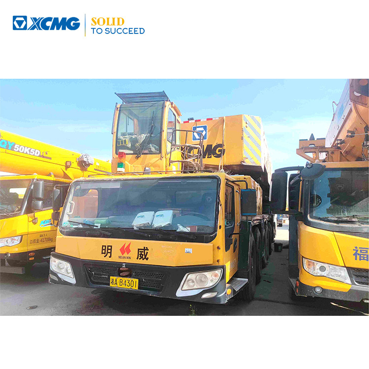 XCMG 1200ton QAY1200 used hydraulic all terrain crane - Macara tot teren: Foto 1 XCMG 1200ton QAY1200 used hydraulic all terrain crane - Macara tot teren: Foto 1
