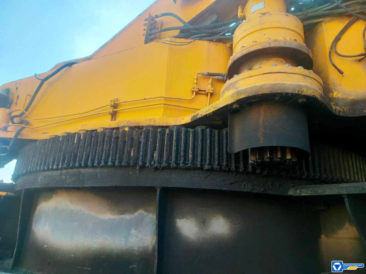 XCMG 1200ton QAY1200 used hydraulic all terrain crane - Macara tot teren: Foto 3 XCMG 1200ton QAY1200 used hydraulic all terrain crane - Macara tot teren: Foto 3