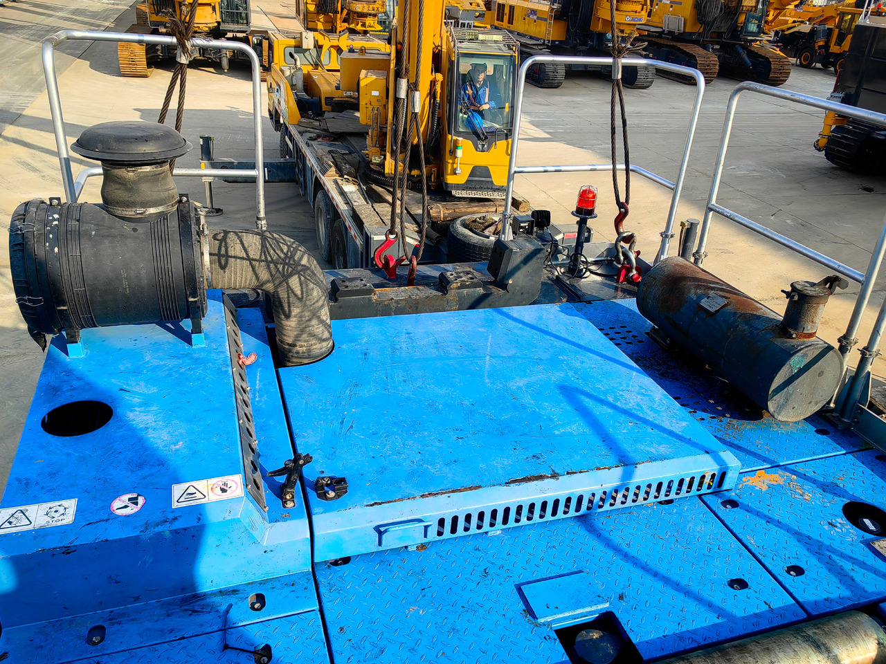 XCMG Official Second Hand XR240E 80m Rotary Drilling Rig Machine Hot Sale - Maşină de foraj: Foto 3 XCMG Official Second Hand XR240E 80m Rotary Drilling Rig Machine Hot Sale - Maşină de foraj: Foto 3