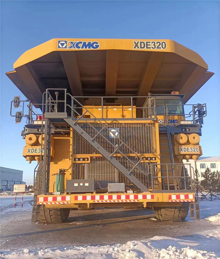 XCMG Used AC Drive Tipper Dump Truck Xde320 Used Rigid Dump Truck for Mining - Camion minier: Foto 2 XCMG Used AC Drive Tipper Dump Truck Xde320 Used Rigid Dump Truck for Mining - Camion minier: Foto 2