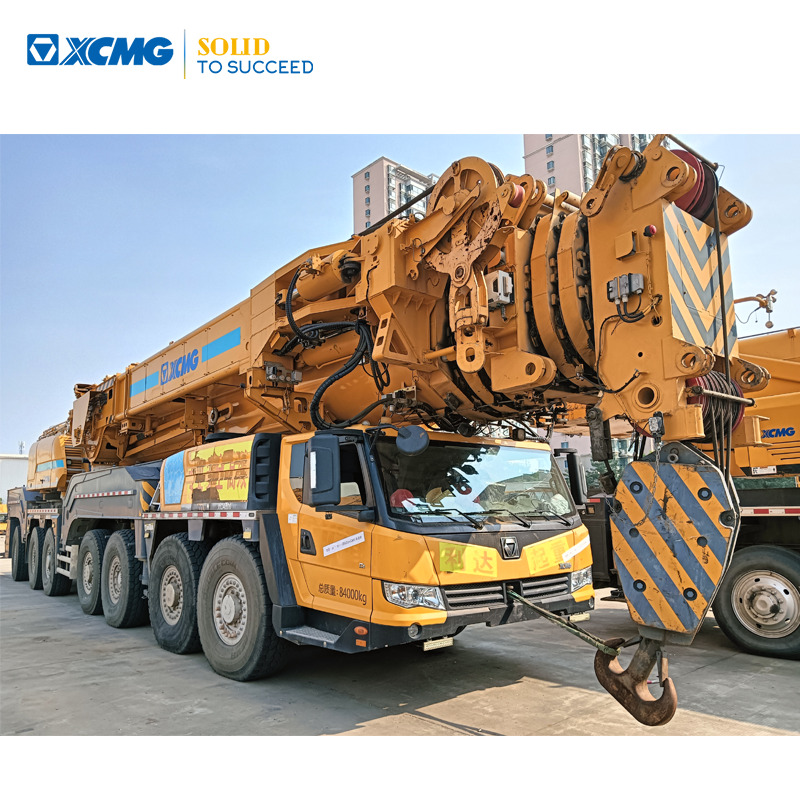 XCMG XCA500 used 500 ton hydraulic telescopic boom all terrain crane - Macara tot teren: Foto 1 XCMG XCA500 used 500 ton hydraulic telescopic boom all terrain crane - Macara tot teren: Foto 1