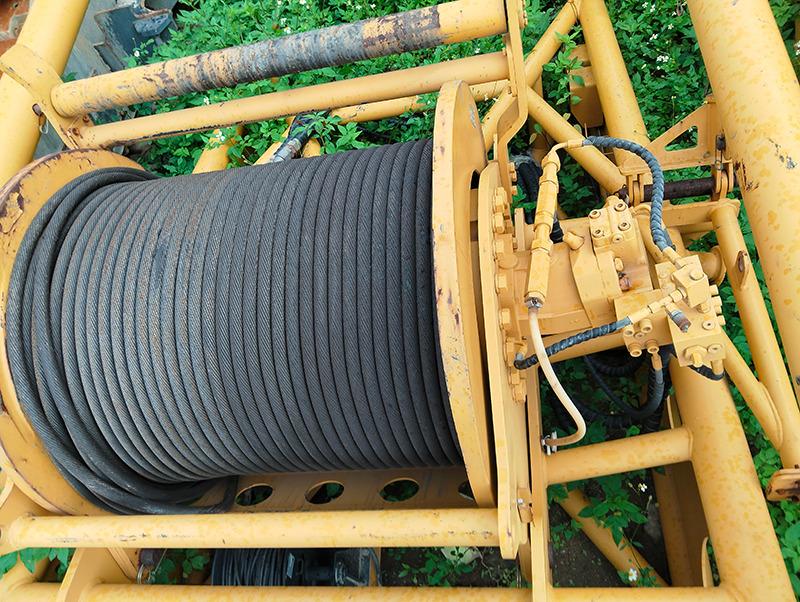 XCMG XGC150-IA 150ton crawler crane price - Macara pe senile: Foto 3 XCMG XGC150-IA 150ton crawler crane price - Macara pe senile: Foto 3