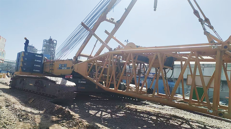 XCMG XGC300 used 300 tons crawler crane for sale - Macara pe senile: Foto 4 XCMG XGC300 used 300 tons crawler crane for sale - Macara pe senile: Foto 4