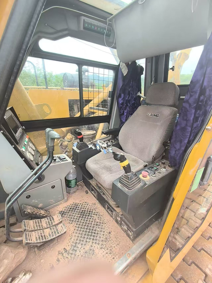 XCMG XGC55 55ton second hand 2021 crane with crawler for sale - Macara pe senile: Foto 5 XCMG XGC55 55ton second hand 2021 crane with crawler for sale - Macara pe senile: Foto 5