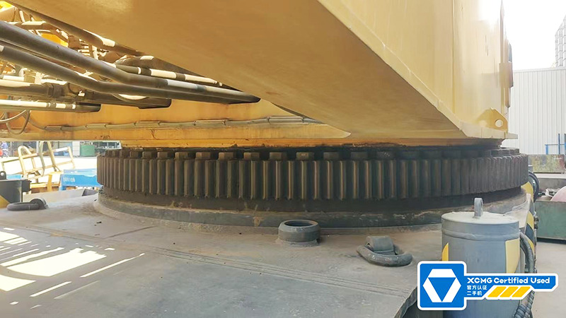 XCMG XGC650 650ton used hydraulic crawler crane for sale - Macara pe senile: Foto 4 XCMG XGC650 650ton used hydraulic crawler crane for sale - Macara pe senile: Foto 4