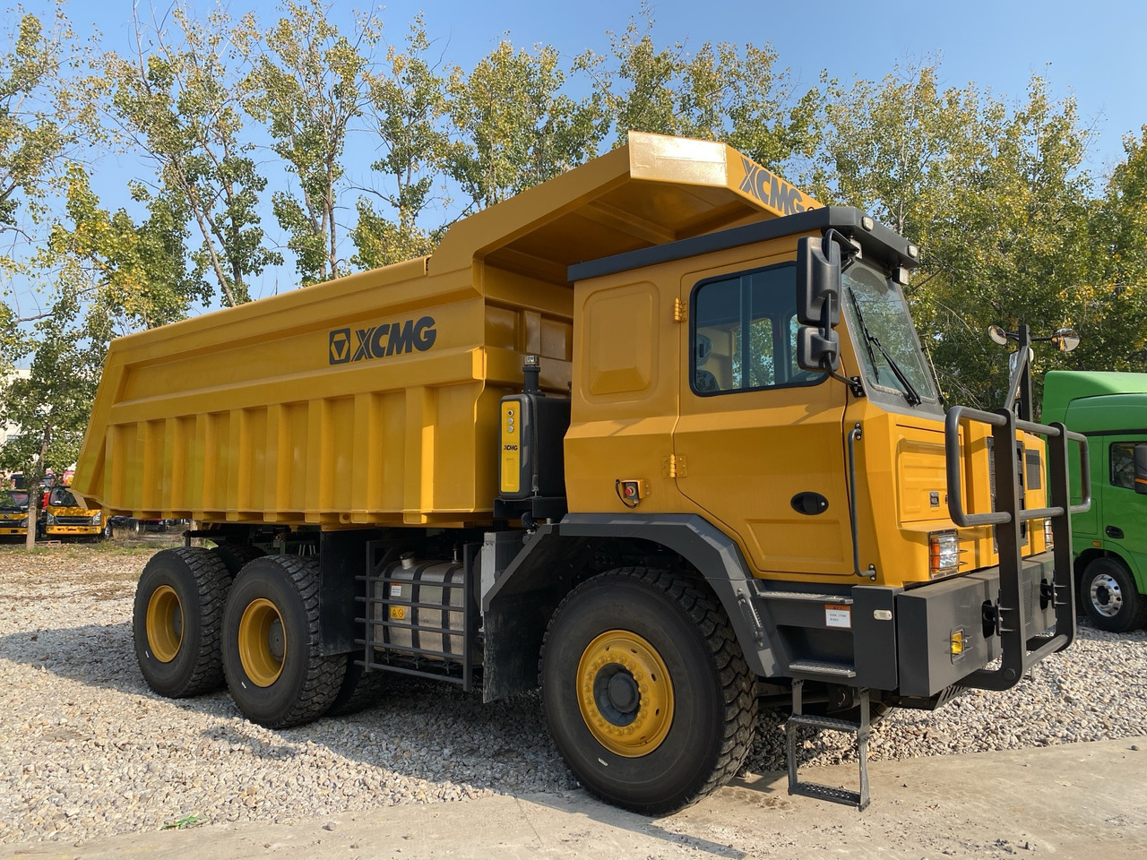 XCMG XKT105A used Wide-Body dump truck for mining - Utilaje miniere: Foto 3 XCMG XKT105A used Wide-Body dump truck for mining - Utilaje miniere: Foto 3