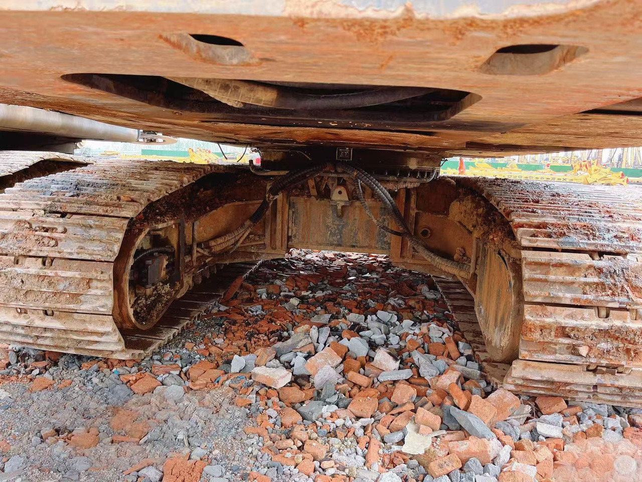 XCMG XR320E second hand pilling machine rotary drilling rig - Maşină de foraj: Foto 5 XCMG XR320E second hand pilling machine rotary drilling rig - Maşină de foraj: Foto 5