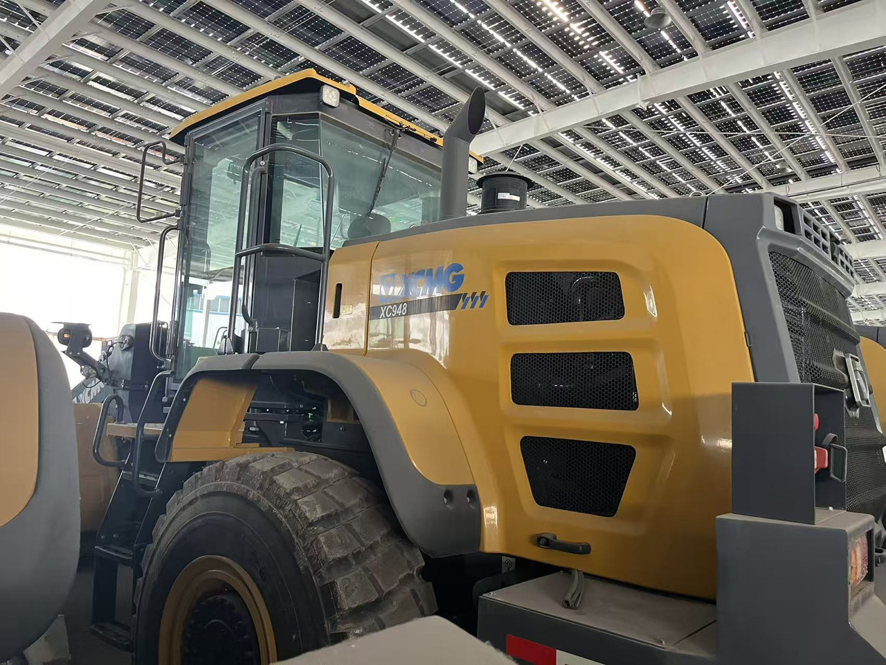 XCMG official XC948 4.5ton wheel loader hydraulic with diesel engine in stock - Încărcător frontal pe pneuri: Foto 5 XCMG official XC948 4.5ton wheel loader hydraulic with diesel engine in stock - Încărcător frontal pe pneuri: Foto 5