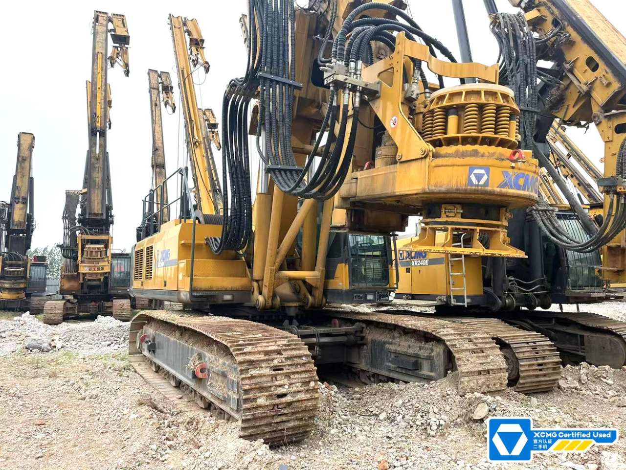 XCMG second hand crawler mobile rotary drilling rig sale in China - Maşină de foraj: Foto 5 XCMG second hand crawler mobile rotary drilling rig sale in China - Maşină de foraj: Foto 5