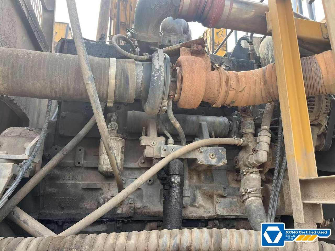 XCMG used pile machine hydraulic mobile rotary drilling rig price - Maşină de foraj: Foto 3 XCMG used pile machine hydraulic mobile rotary drilling rig price - Maşină de foraj: Foto 3