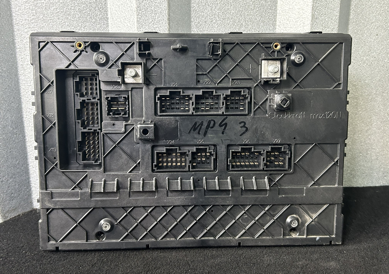 MERCEDES ACTROS MP4 A FUSE MODULE SAM - Siguranță: Foto 2 MERCEDES ACTROS MP4 A FUSE MODULE SAM - Siguranță: Foto 2