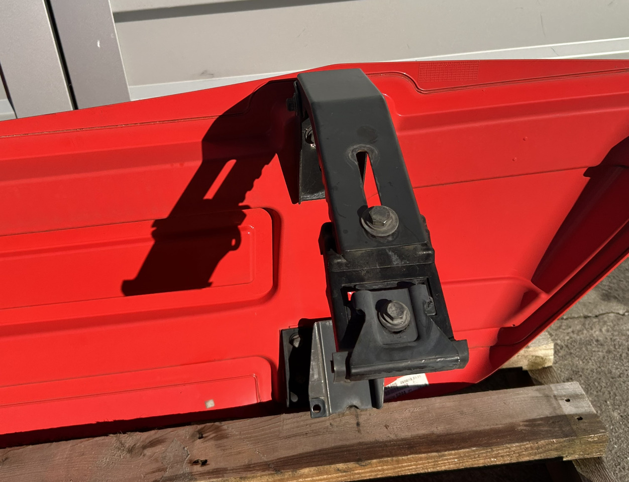 MERCEDES-BENZ ACTROS MP4 SPOILER - Aerodinamică/ Spoiler pentru Camion: Foto 3 MERCEDES-BENZ ACTROS MP4 SPOILER - Aerodinamică/ Spoiler pentru Camion: Foto 3