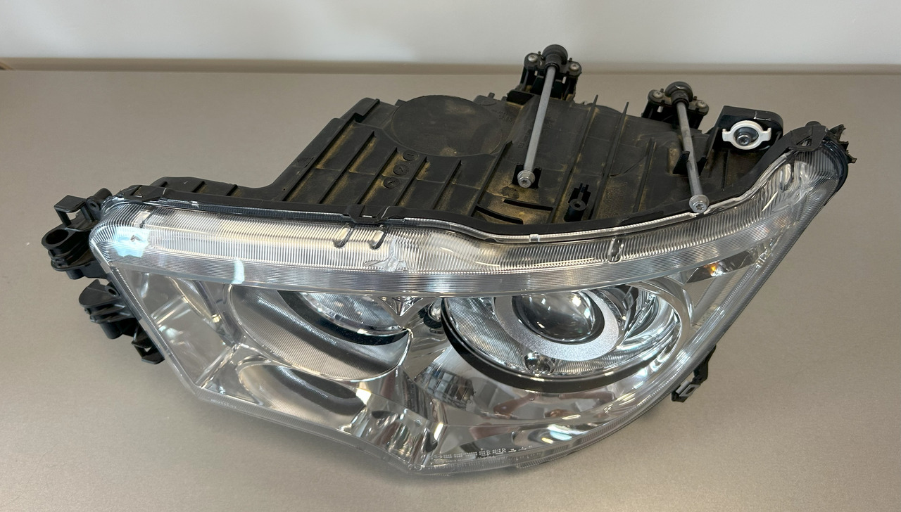 MERCEDES-BENZ brand new original OEM Mercedes-Benz headlight LEFT BI-XENON MP4, MP5 - Far: Foto 2 MERCEDES-BENZ brand new original OEM Mercedes-Benz headlight LEFT BI-XENON MP4, MP5 - Far: Foto 2