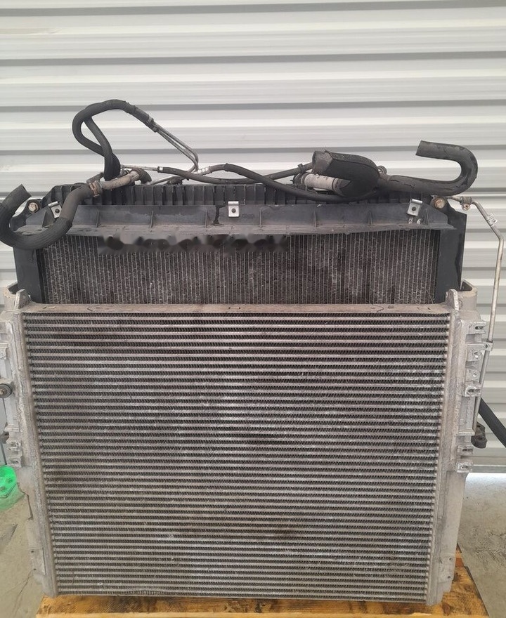 Mercedes-Benz ACTROS MP4 A9605000002 / A9605003601 Mercedes-Benz truck - Radiator pentru Camion: Foto 1 Mercedes-Benz ACTROS MP4 A9605000002 / A9605003601 Mercedes-Benz truck - Radiator pentru Camion: Foto 1