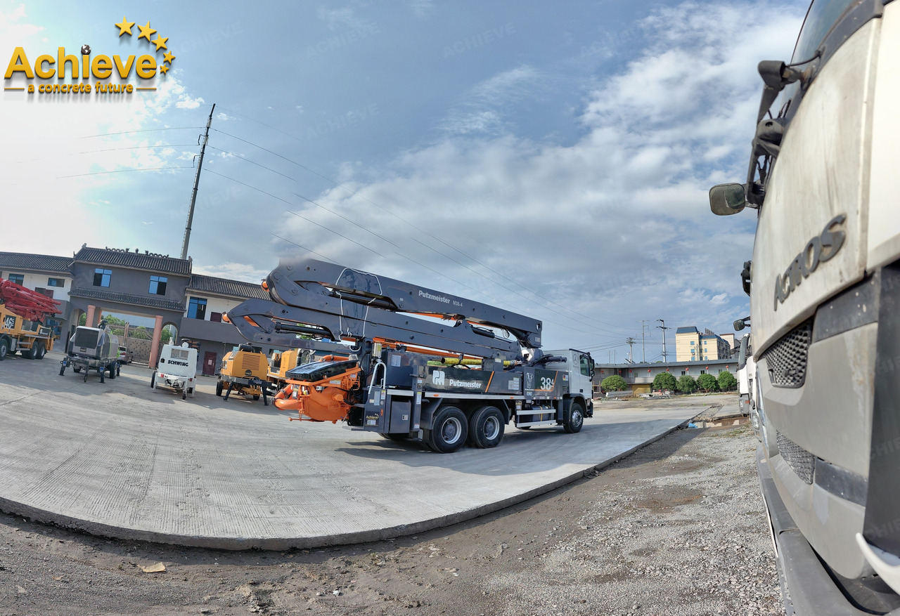 Autopompă de beton PUTZMEISTER PUTZMEISTER M38-4Z 2013 HOT SALE Mercedes-Benz【ACHIEVE】TOP CONDITION!!!: Foto 16 Autopompă de beton PUTZMEISTER PUTZMEISTER M38-4Z 2013 HOT SALE Mercedes-Benz【ACHIEVE】TOP CONDITION!!!: Foto 16