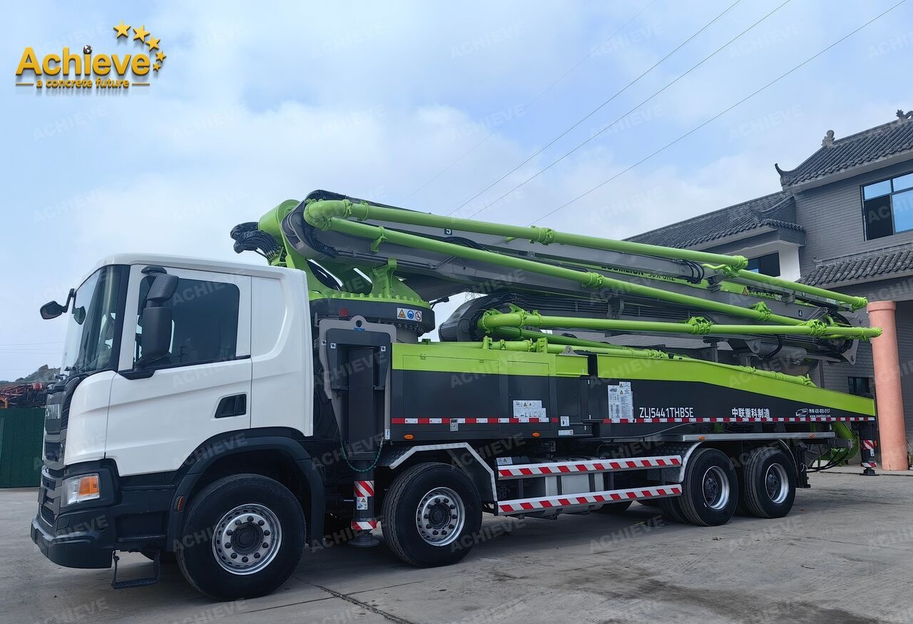 ZOOMLION ZOOMLION 2019 ZOOMLION 56X-6RZ 56M Scania P450 8x4【ACHIEVE】TOP CONDITION!!! - Autopompă de beton: Foto 3 ZOOMLION ZOOMLION 2019 ZOOMLION 56X-6RZ 56M Scania P450 8x4【ACHIEVE】TOP CONDITION!!! - Autopompă de beton: Foto 3