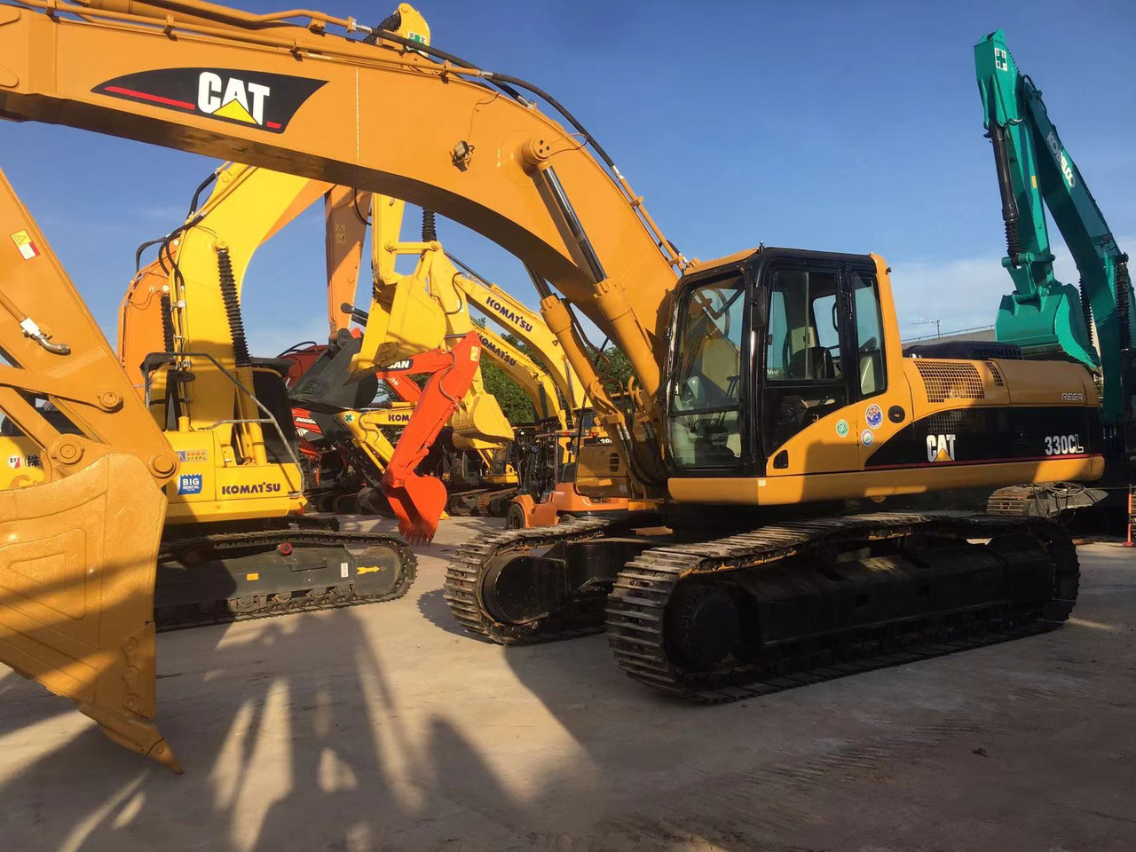 CATERPILLAR Used Excavator Original CAT 330CL 30Ton Excavator For Mining - Excavator pe şenile: Foto 3 CATERPILLAR Used Excavator Original CAT 330CL 30Ton Excavator For Mining - Excavator pe şenile: Foto 3