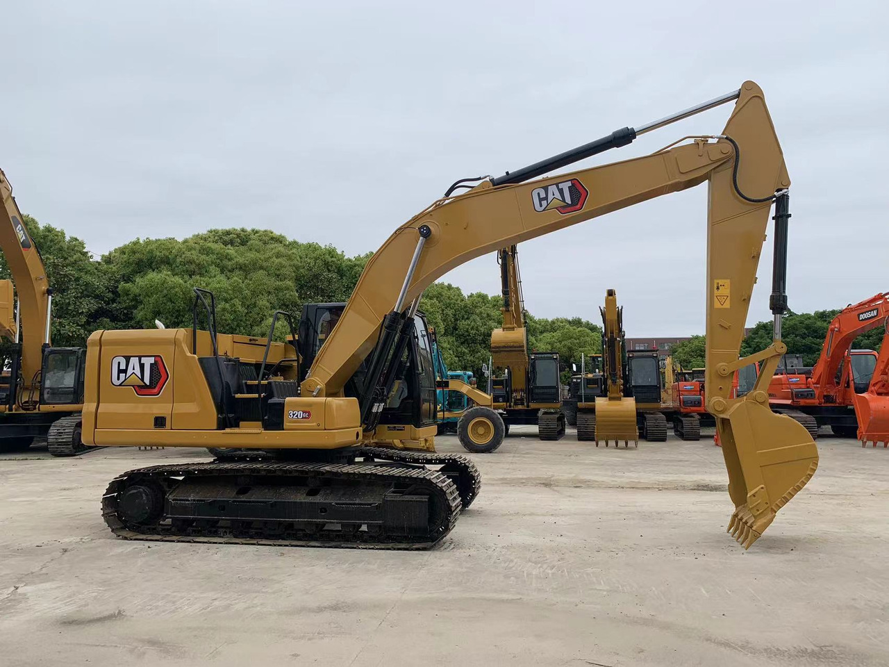 Caterpillar 320GC, 320GX Excellent Condition Used CAT Excavator - Excavator pe şenile: Foto 1 Caterpillar 320GC, 320GX Excellent Condition Used CAT Excavator - Excavator pe şenile: Foto 1