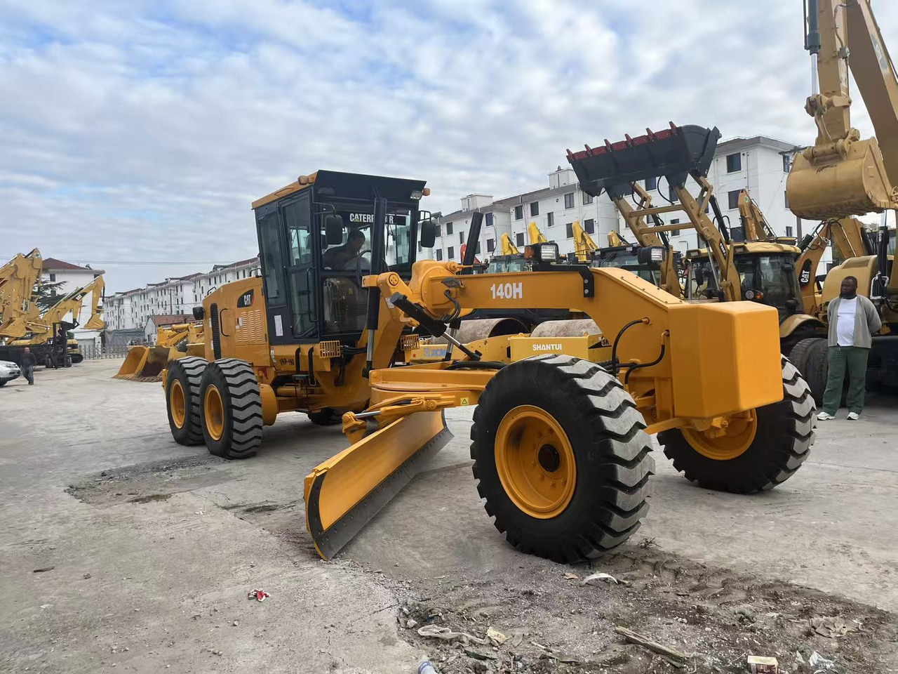 Caterpillar Caterpillar New Motor Grader 140H for Sale - Autogreder: Foto 2 Caterpillar Caterpillar New Motor Grader 140H for Sale - Autogreder: Foto 2