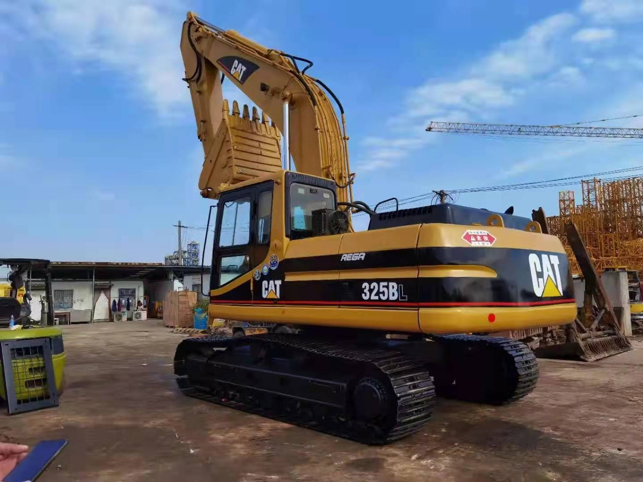 Caterpillar Excavator Secondhand Condition CAT 325BL, 330BL, 320BL - Excavator pe şenile: Foto 2 Caterpillar Excavator Secondhand Condition CAT 325BL, 330BL, 320BL - Excavator pe şenile: Foto 2