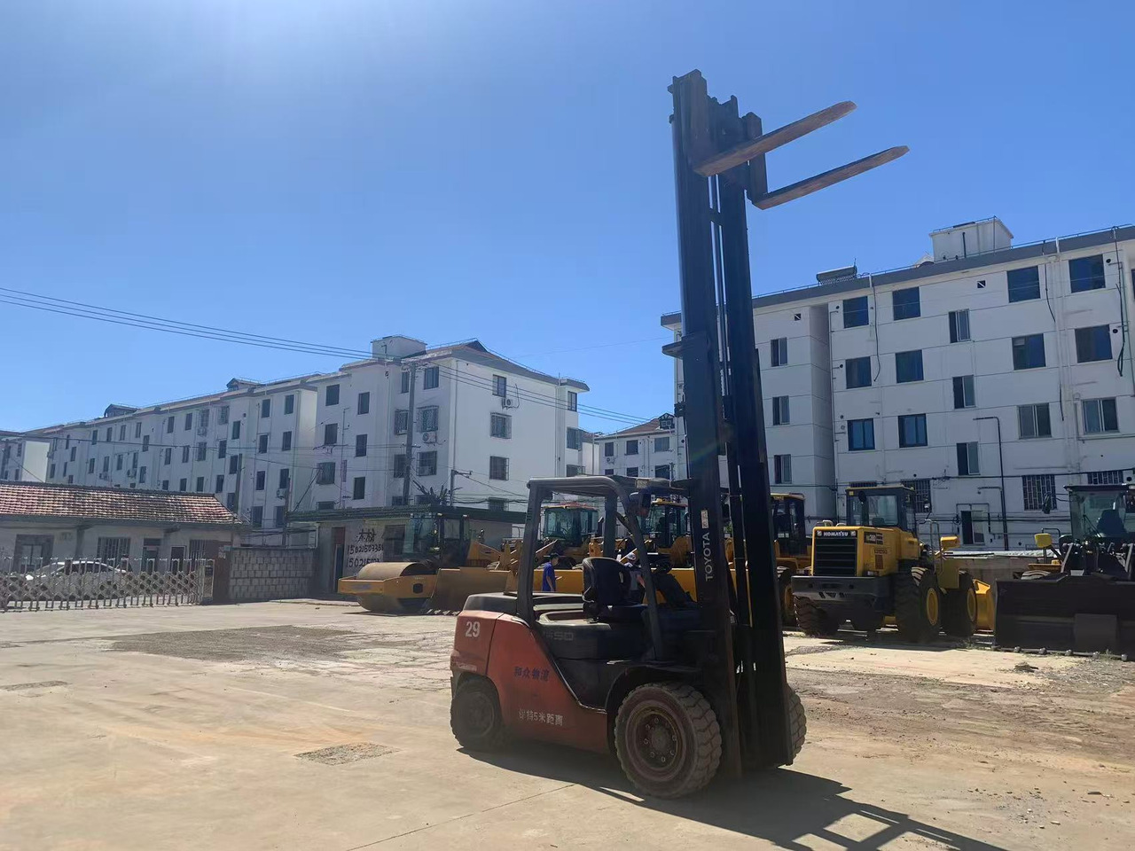 Toyota Forklift 5 ton Diesel Forklift FD50 with 5m High Mast - Stivuitor diesel: Foto 2 Toyota Forklift 5 ton Diesel Forklift FD50 with 5m High Mast - Stivuitor diesel: Foto 2