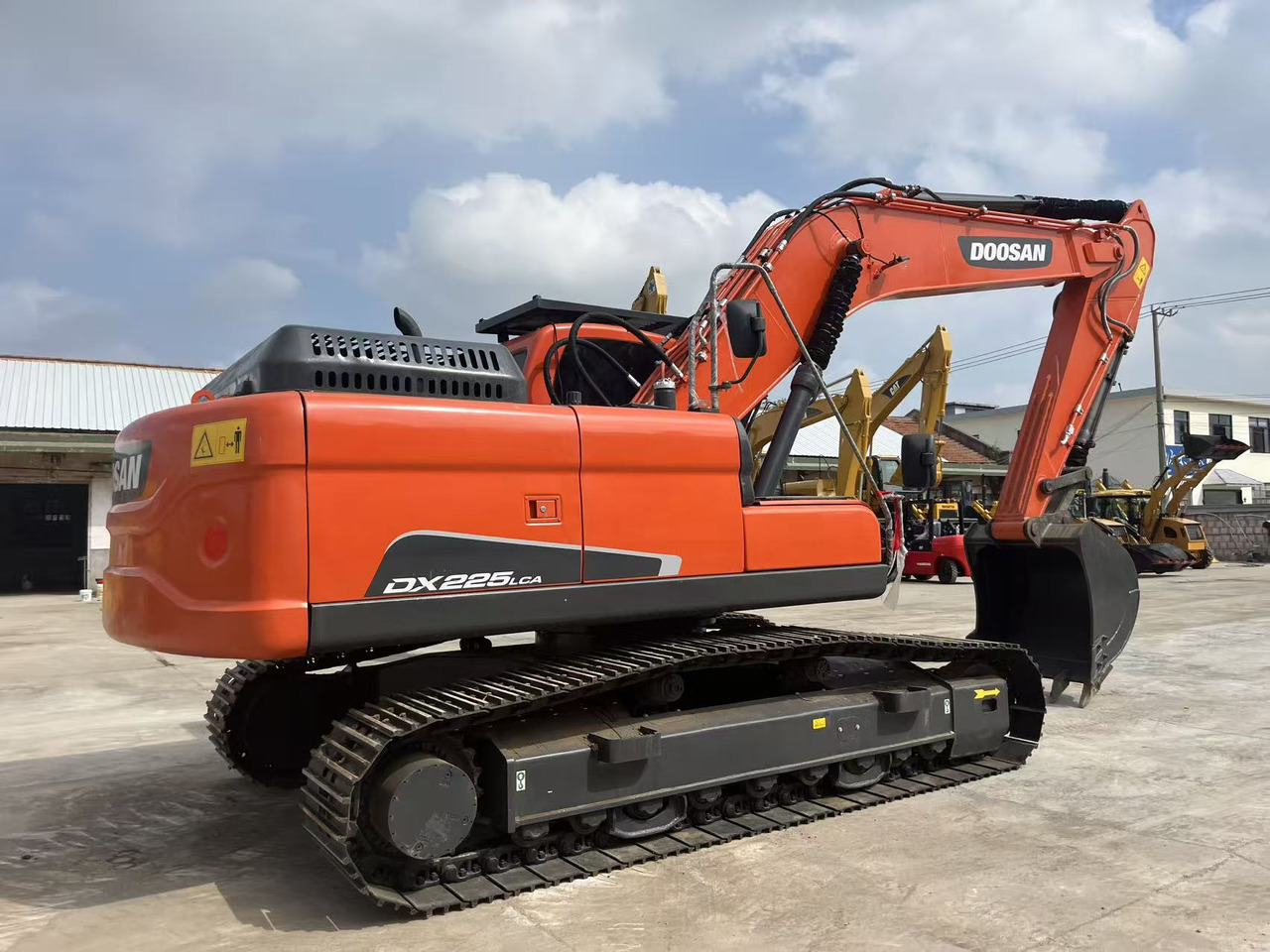 Doosan 20Ton Used Excavator Doosan DX225 for Sale - Utilaje constructii: Foto 5 Doosan 20Ton Used Excavator Doosan DX225 for Sale - Utilaje constructii: Foto 5