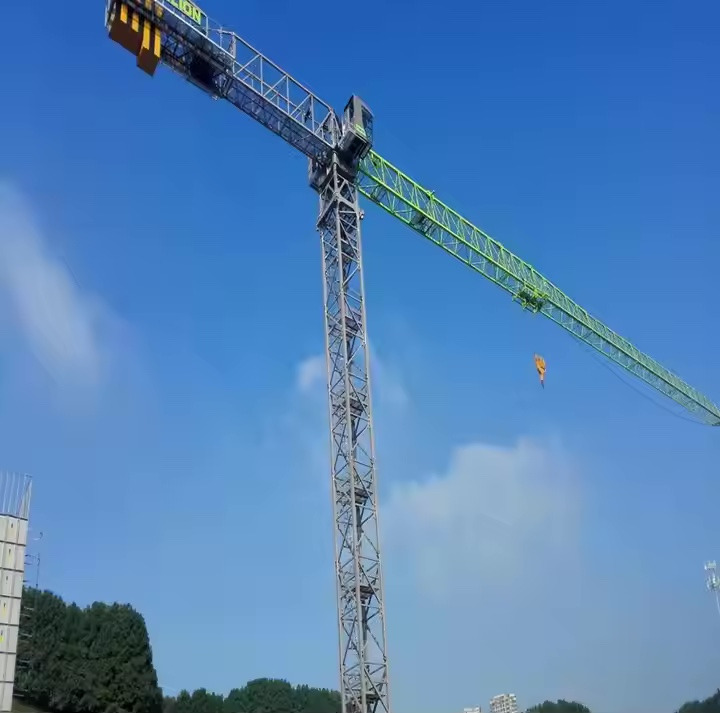 ZOOMLION T7020.12H - Macara turn: Foto 1 ZOOMLION T7020.12H - Macara turn: Foto 1