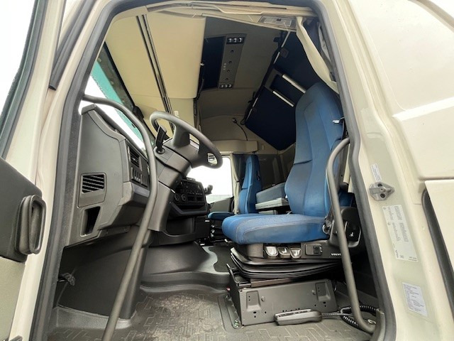 Volvo FH500TC 6x2 - Cap tractor: Foto 5 Volvo FH500TC 6x2 - Cap tractor: Foto 5