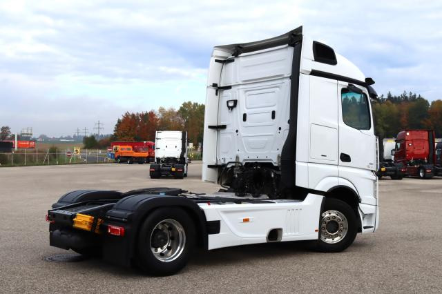 Mercedes-Benz Actros 1851 LS - Cap tractor: Foto 3 Mercedes-Benz Actros 1851 LS - Cap tractor: Foto 3