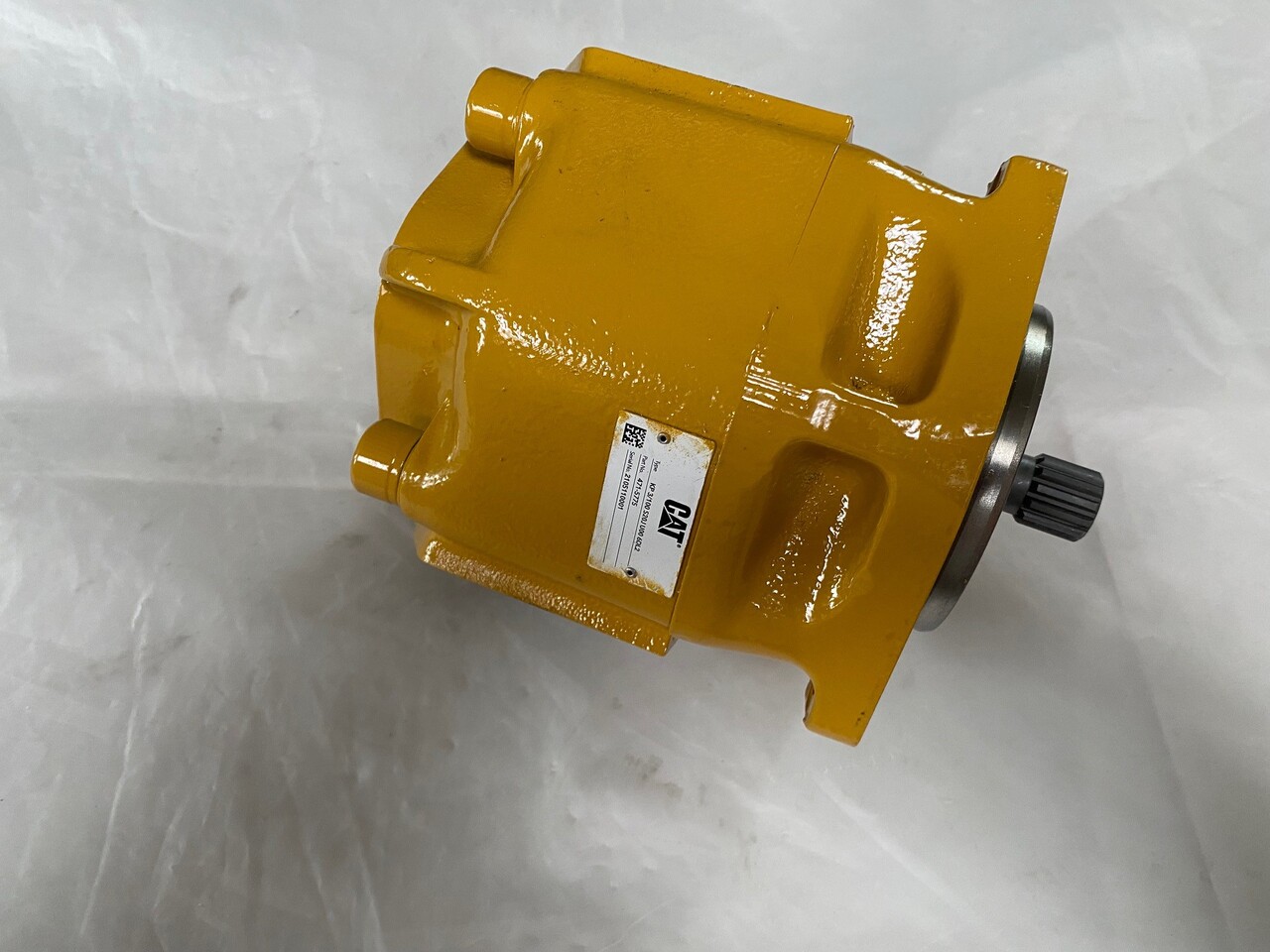 O&K Terex Caterpillar Geared pump 2403122 1459388 471-5775 - Sistem de răcire pentru Camion: Foto 2 O&K Terex Caterpillar Geared pump 2403122 1459388 471-5775 - Sistem de răcire pentru Camion: Foto 2