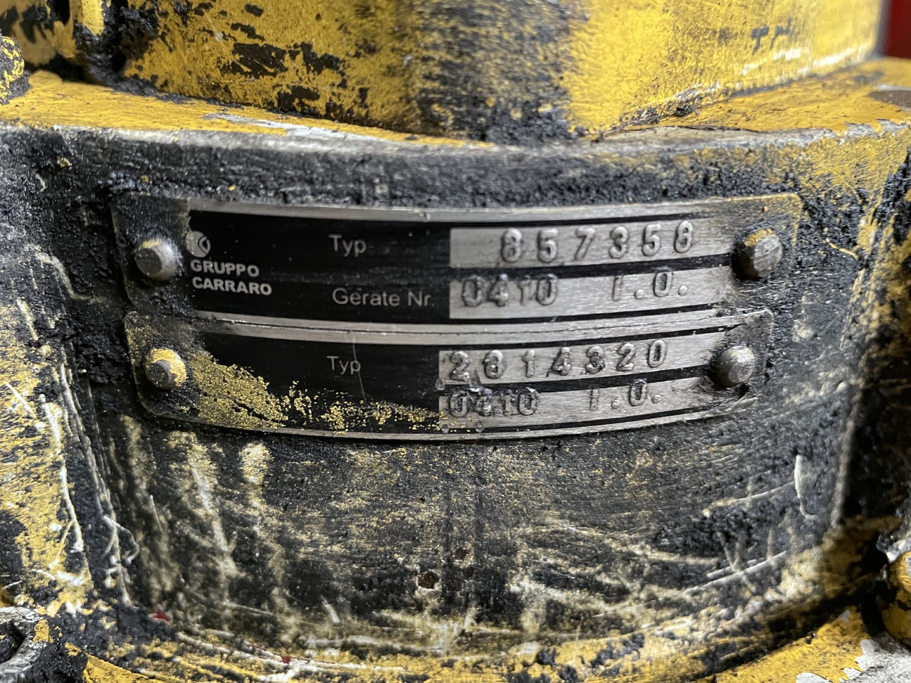 NEW HOLLAND Mh plus - Reductor de rotire pentru Excavator: Foto 3 NEW HOLLAND Mh plus - Reductor de rotire pentru Excavator: Foto 3