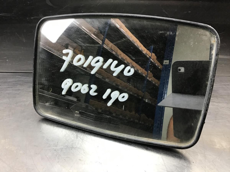 Liebherr R900 Li / R914B / R912 Li / R904 / R902 Li / R922 / R950 / A904C Li / A904 Li / A904 INDUSTRIAL / A902 Li / A900C Li / A900B Li - Oglinda retrovizoare: Foto 2 Liebherr R900 Li / R914B / R912 Li / R904 / R902 Li / R922 / R950 / A904C Li / A904 Li / A904 INDUSTRIAL / A902 Li / A900C Li / A900B Li - Oglinda retrovizoare: Foto 2