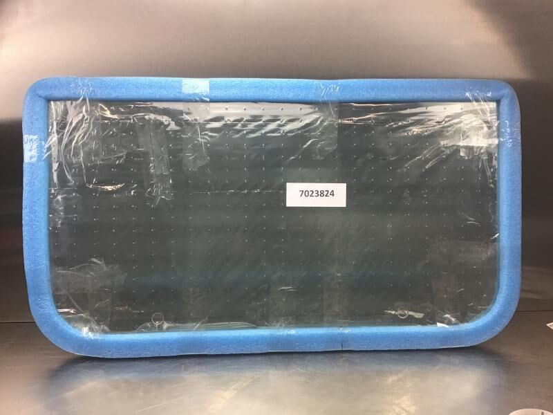 Liebherr R900 Li - Fereastră și piese: Foto 1 Liebherr R900 Li - Fereastră și piese: Foto 1