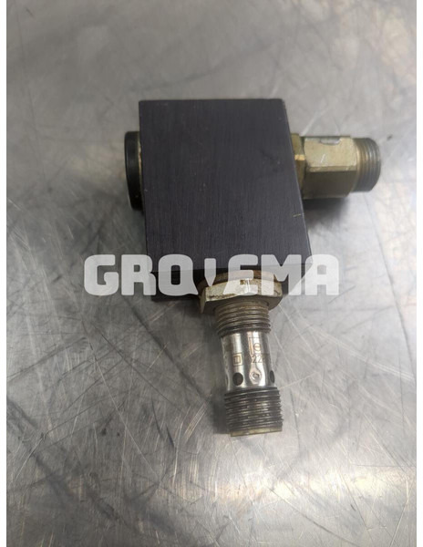 Liebherr R906 WLC / R906 C / R906 LC / R906 NLC - Supapă: Foto 3 Liebherr R906 WLC / R906 C / R906 LC / R906 NLC - Supapă: Foto 3