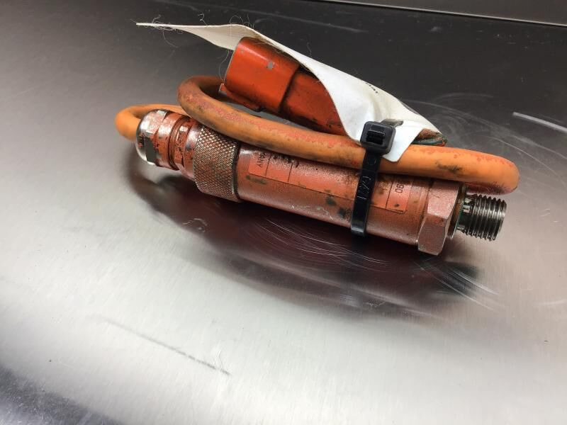 Liebherr R914B - Releu: Foto 2 Liebherr R914B - Releu: Foto 2