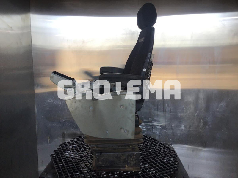 Liebherr R926 COMP / R946 LC / R946 LC-V - Scaun: Foto 3 Liebherr R926 COMP / R946 LC / R946 LC-V - Scaun: Foto 3