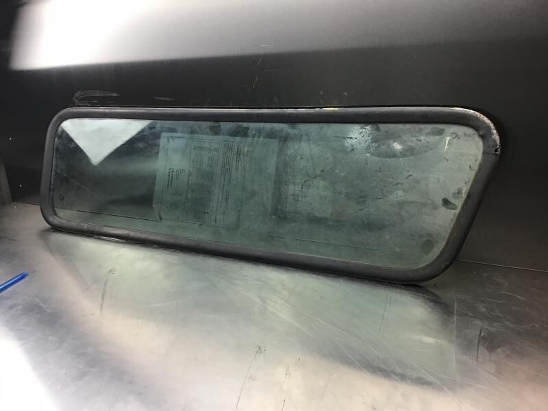 Liebherr Window Glass - Fereastră și piese: Foto 3 Liebherr Window Glass - Fereastră și piese: Foto 3