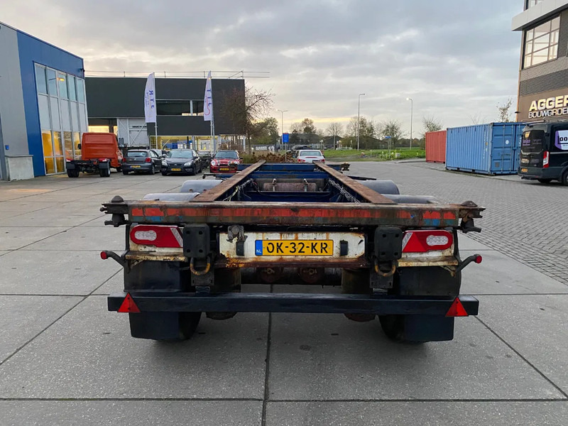 Krone SZF18 / 20 FT Container Chassis / SAF - Semiremorcă transport containere/ Swap body: Foto 2 Krone SZF18 / 20 FT Container Chassis / SAF - Semiremorcă transport containere/ Swap body: Foto 2