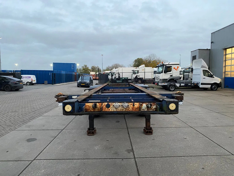Krone SZF18 / 20 FT Container Chassis / SAF - Semiremorcă transport containere/ Swap body: Foto 5 Krone SZF18 / 20 FT Container Chassis / SAF - Semiremorcă transport containere/ Swap body: Foto 5