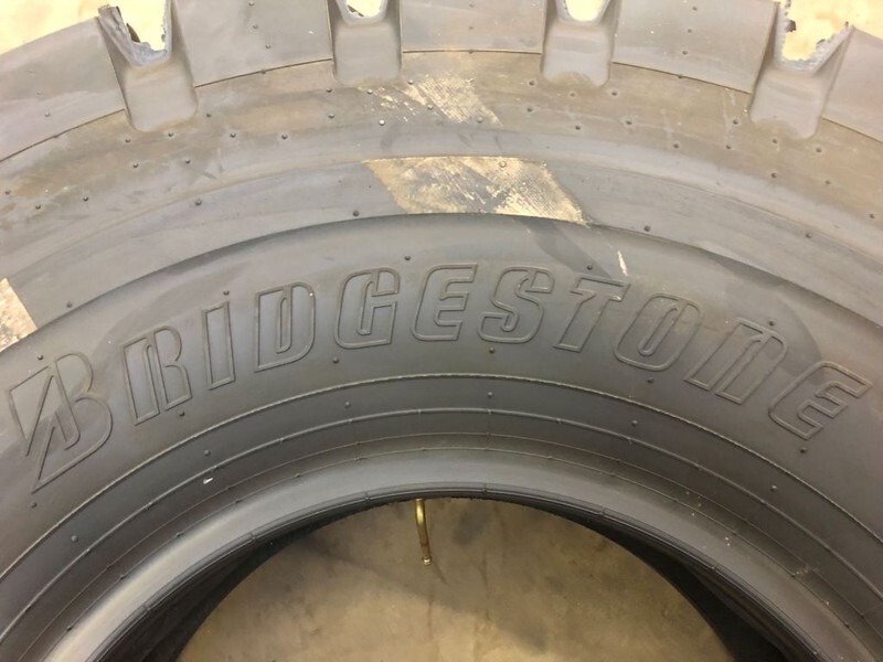 Bridgestone 14.00 R24 - Anvelopă: Foto 5 Bridgestone 14.00 R24 - Anvelopă: Foto 5