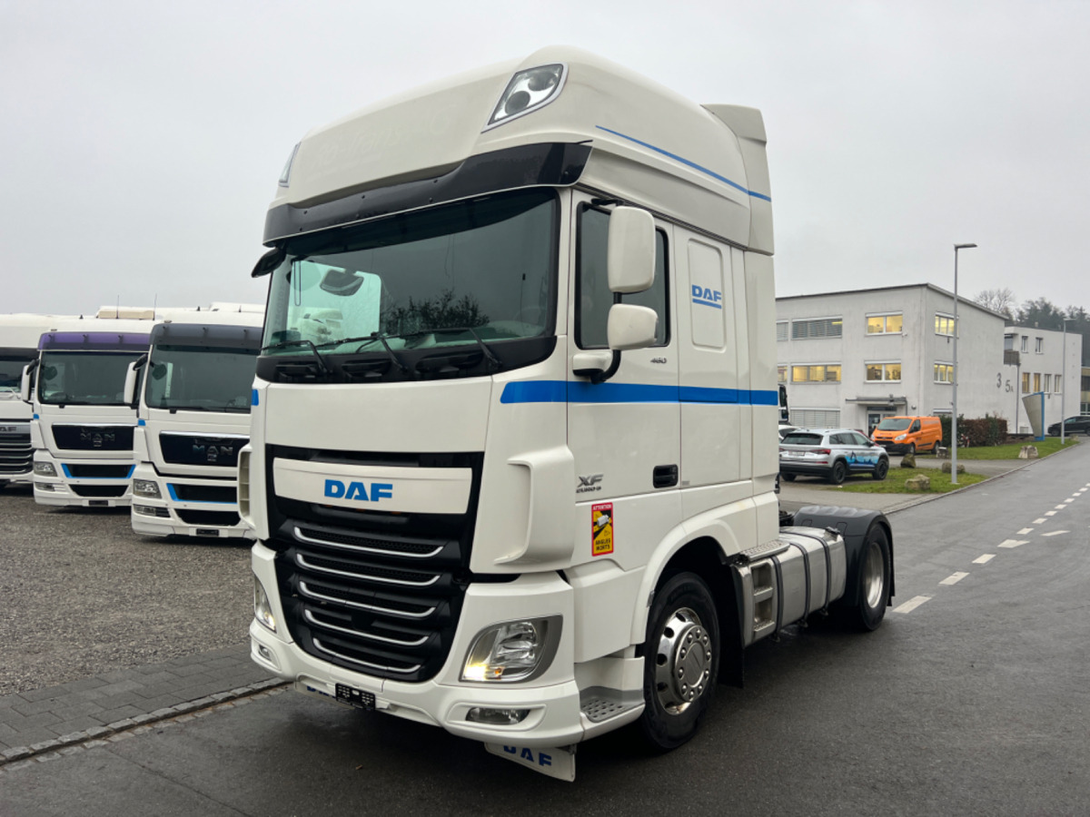 DAF XF460 SUPERSPACE - Cap tractor: Foto 1 DAF XF460 SUPERSPACE - Cap tractor: Foto 1