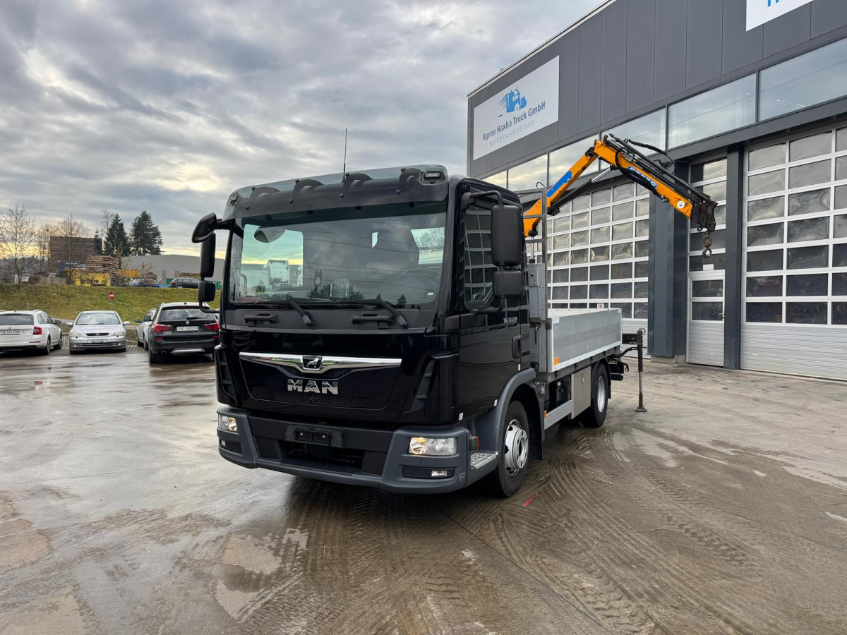 MAN TGL 12.250 Effer 35/3 - Camion cu macara: Foto 1 MAN TGL 12.250 Effer 35/3 - Camion cu macara: Foto 1